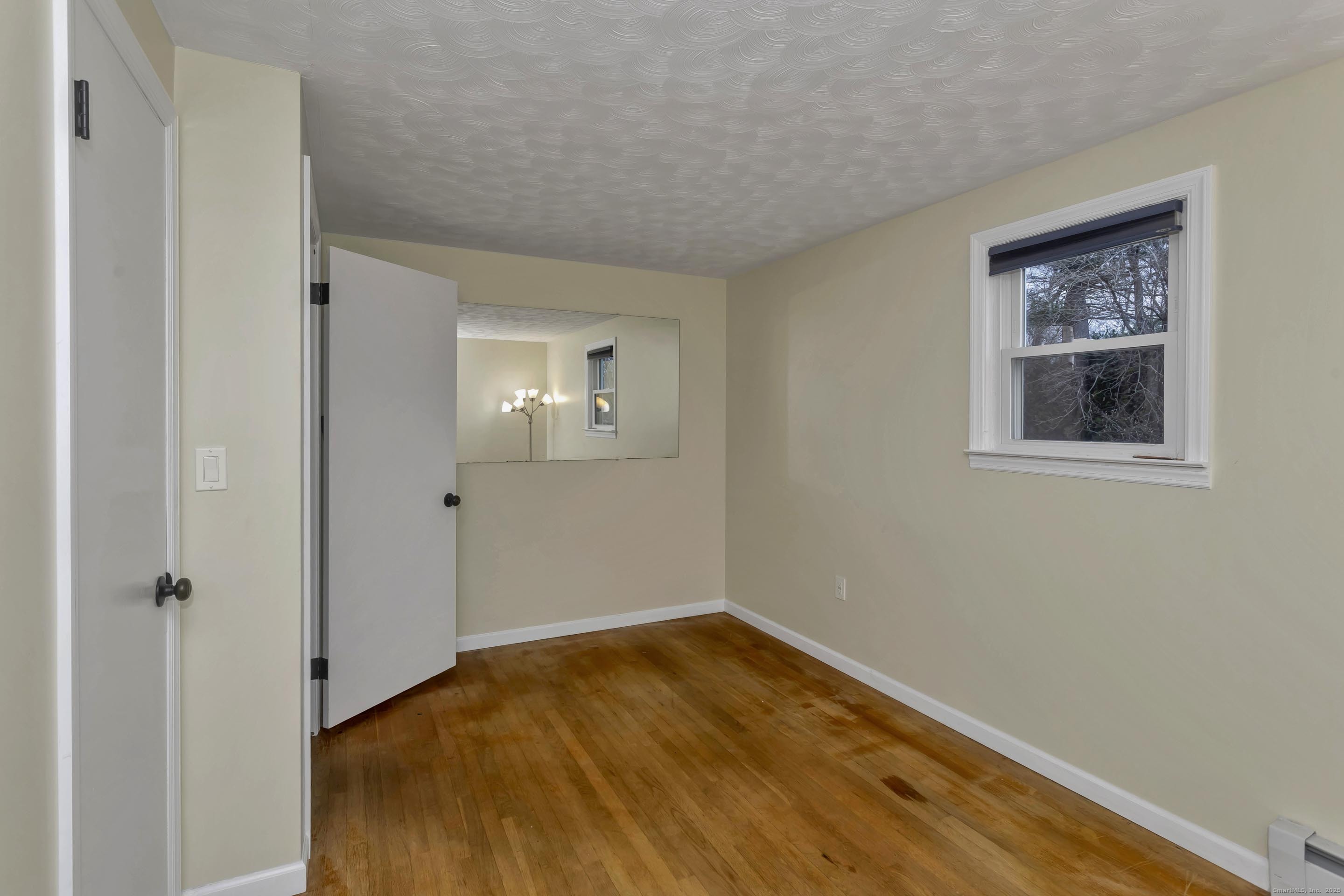 18 Hudson Street Enfield CT 06082