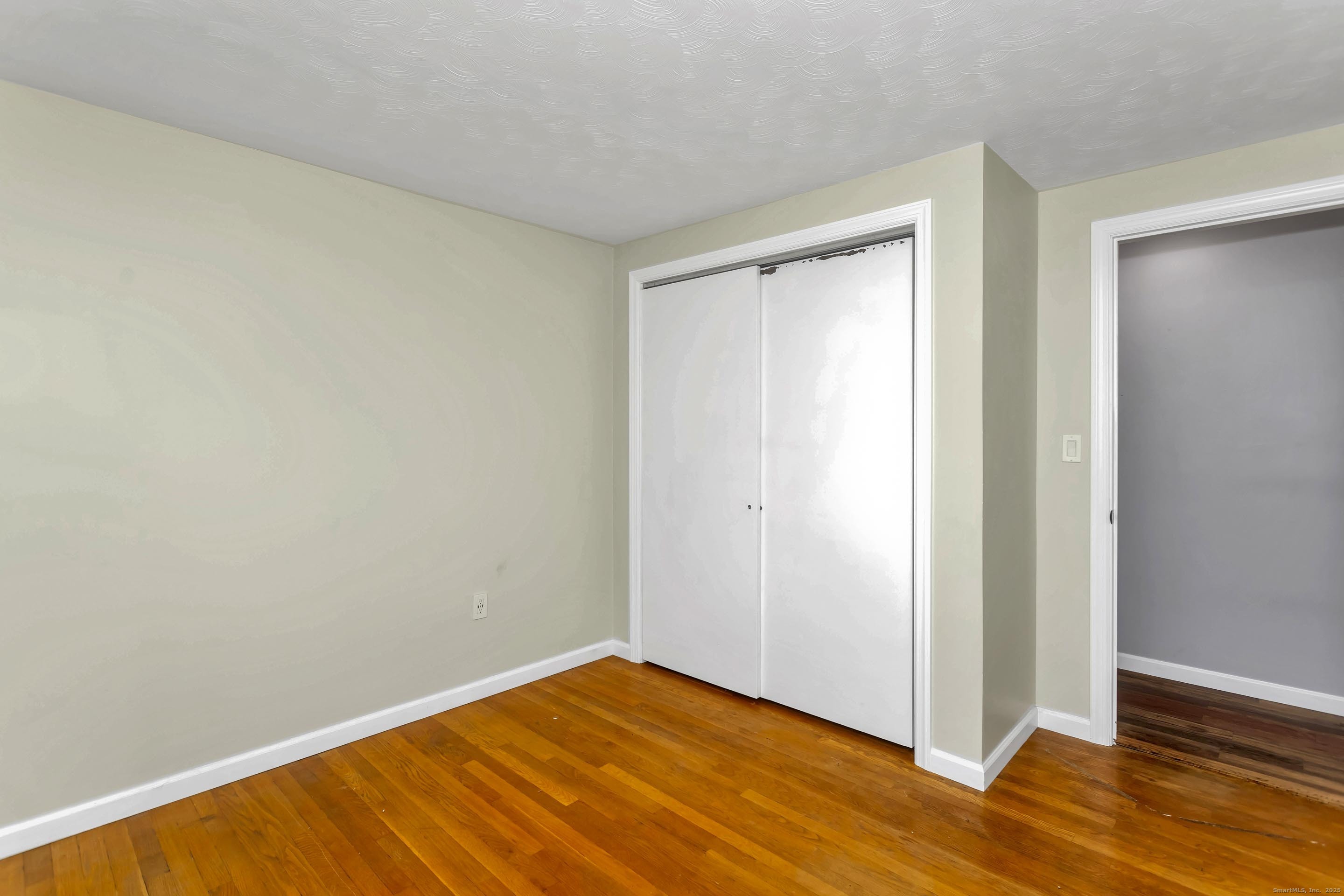 18 Hudson Street Enfield CT 06082