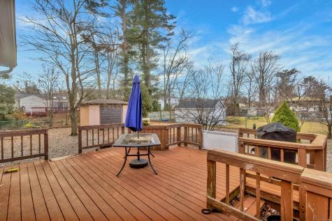 18 Hudson Street Enfield CT 06082