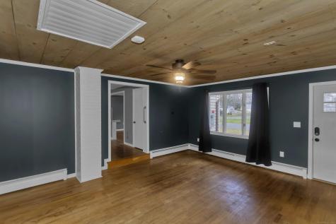 18 Hudson Street Enfield CT 06082