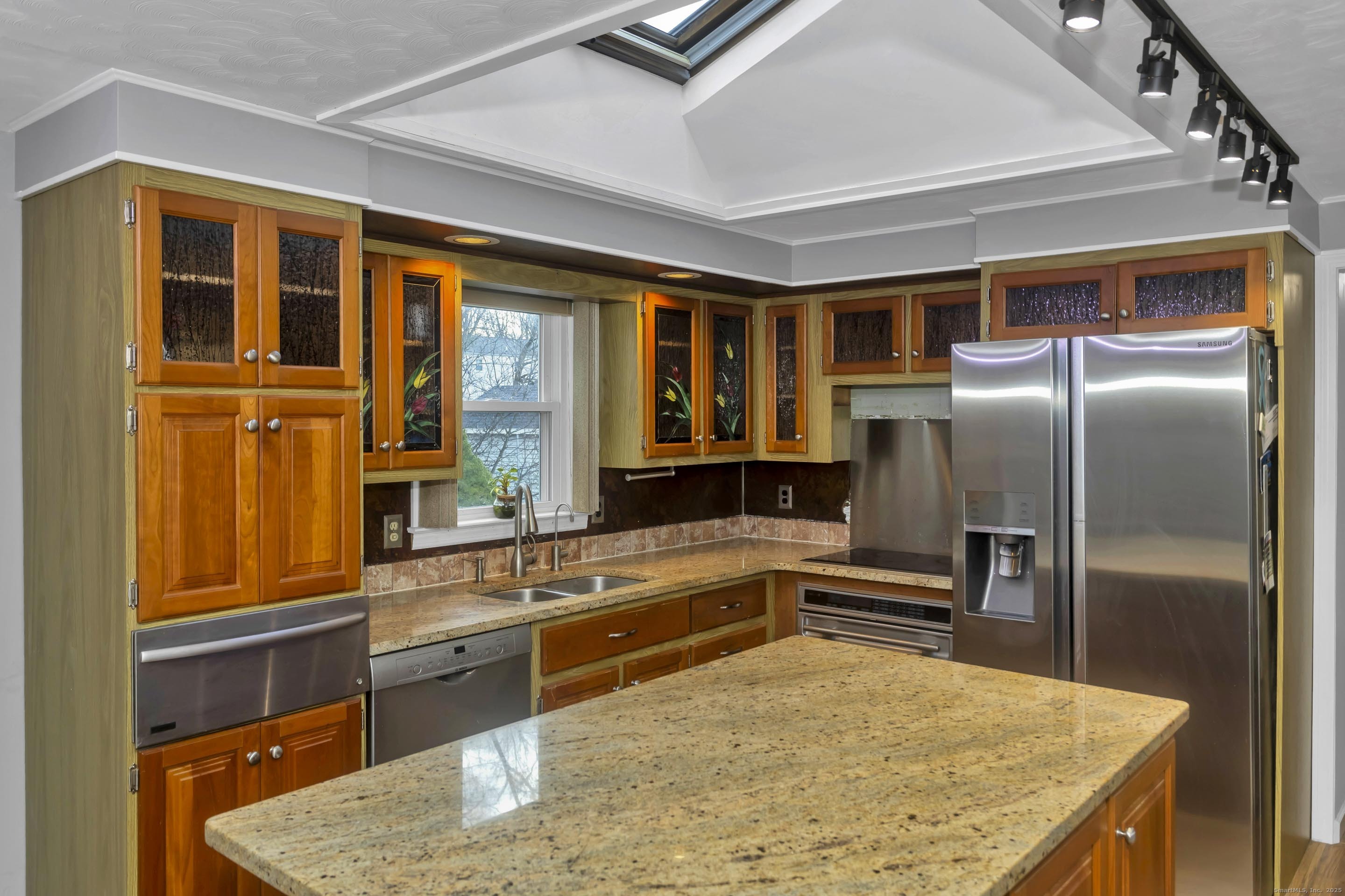 18 Hudson Street Enfield CT 06082