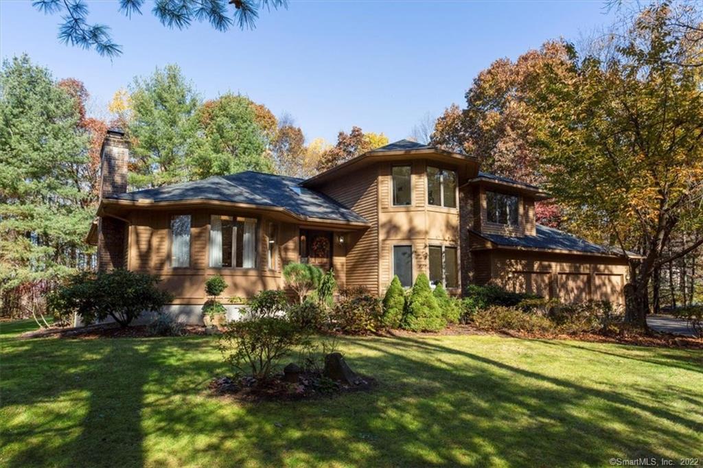 5 Wyncairne East Granby CT 06026