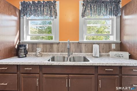 30 Maennerchor Avenue Norwich CT 06380