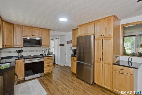 3 Birchwood Terrace Enfield CT 06082