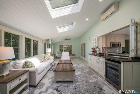 8 Squire Lane Essex CT 06426