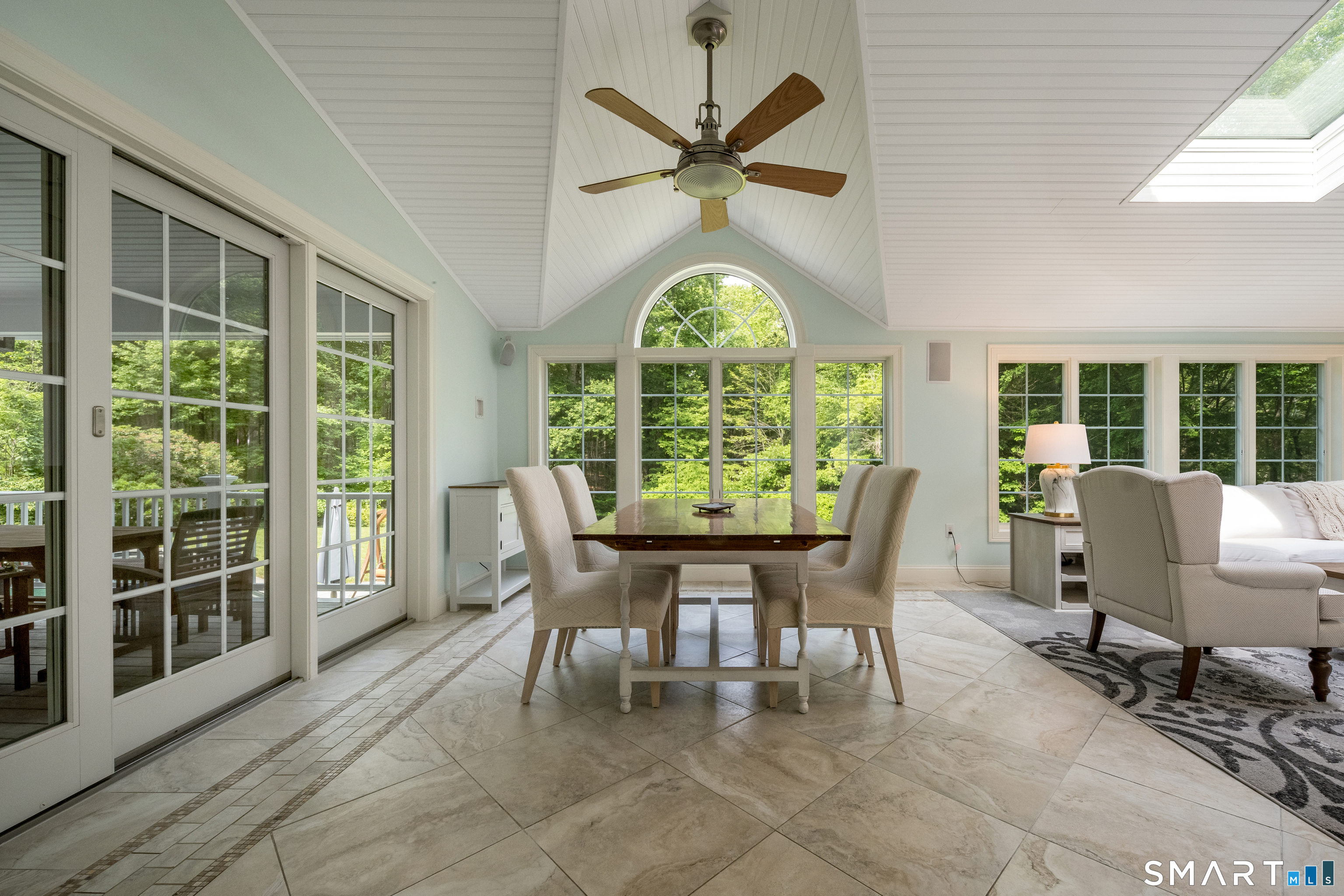 8 Squire Lane Essex CT 06426