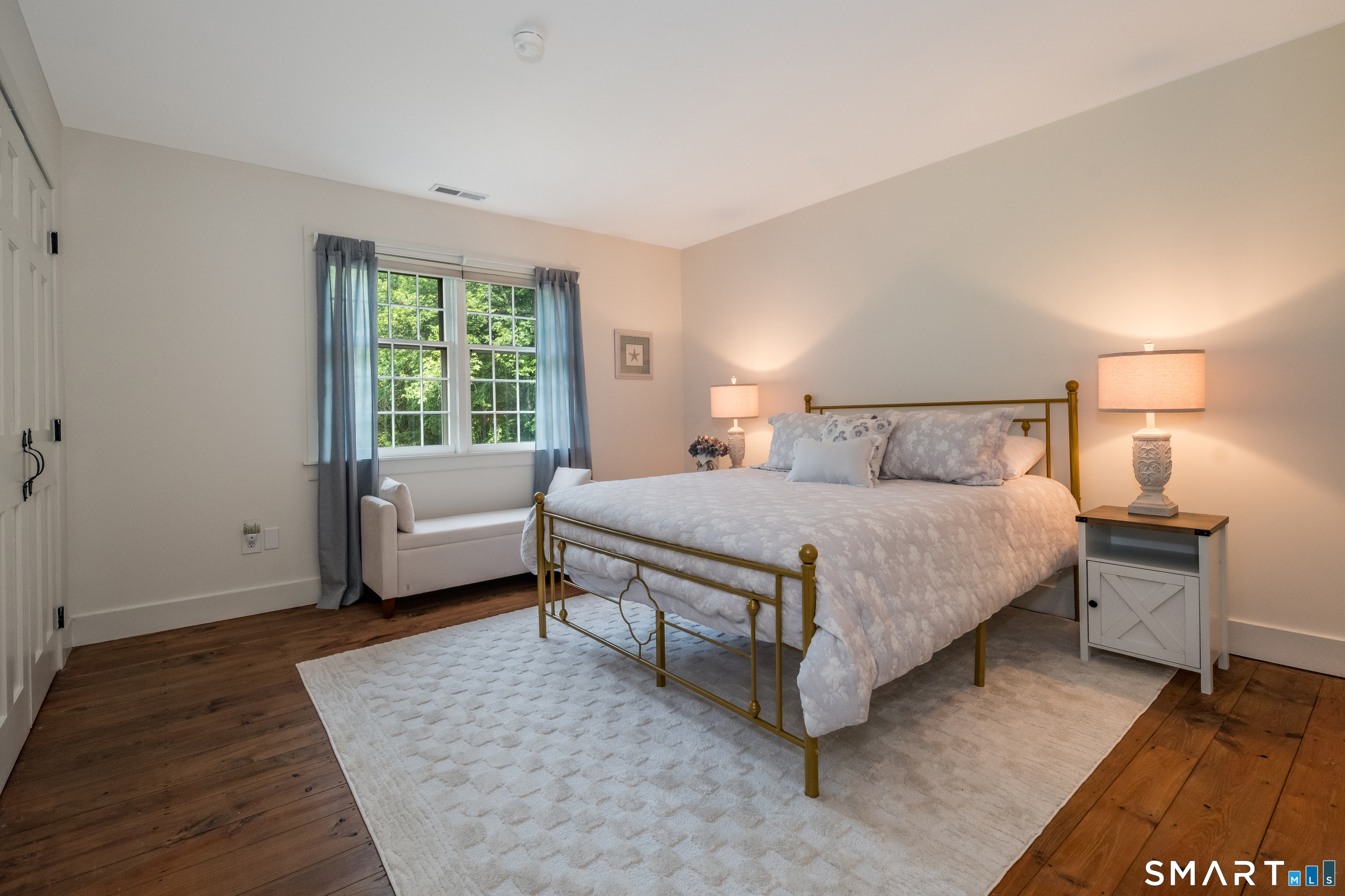 8 Squire Lane Essex CT 06426