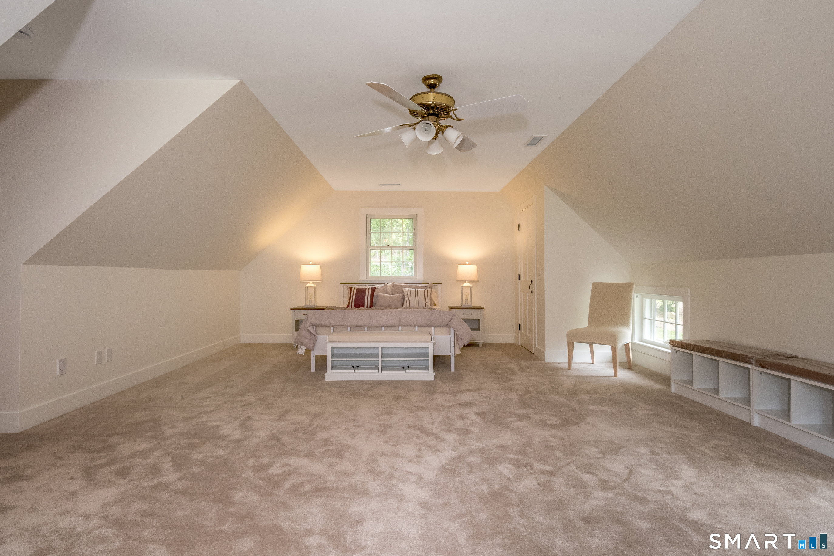 8 Squire Lane Essex CT 06426