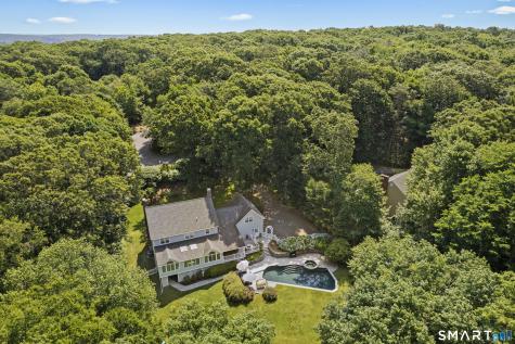 8 Squire Lane Essex CT 06426