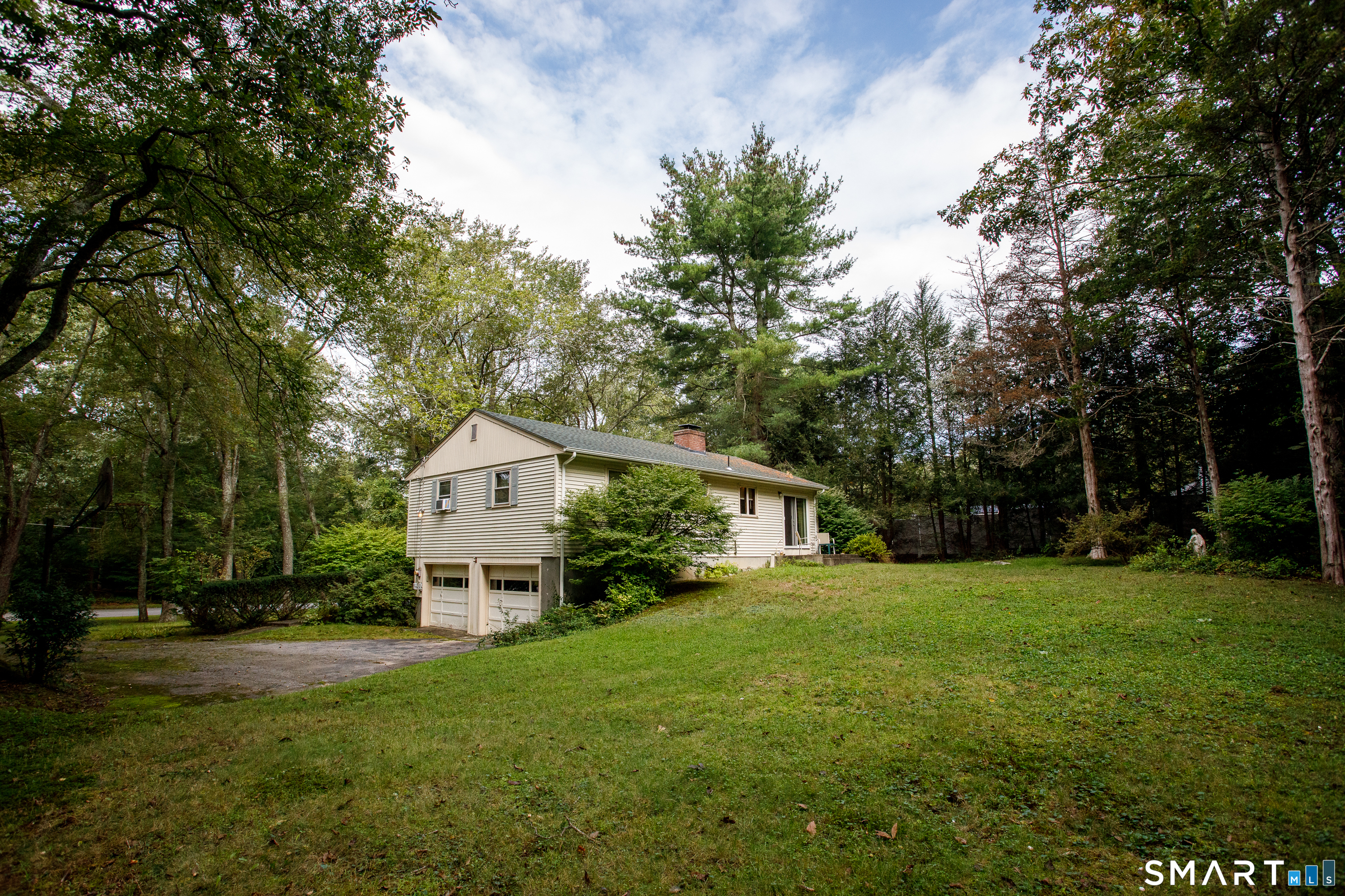 6 Meadow Lane Canterbury CT 06331