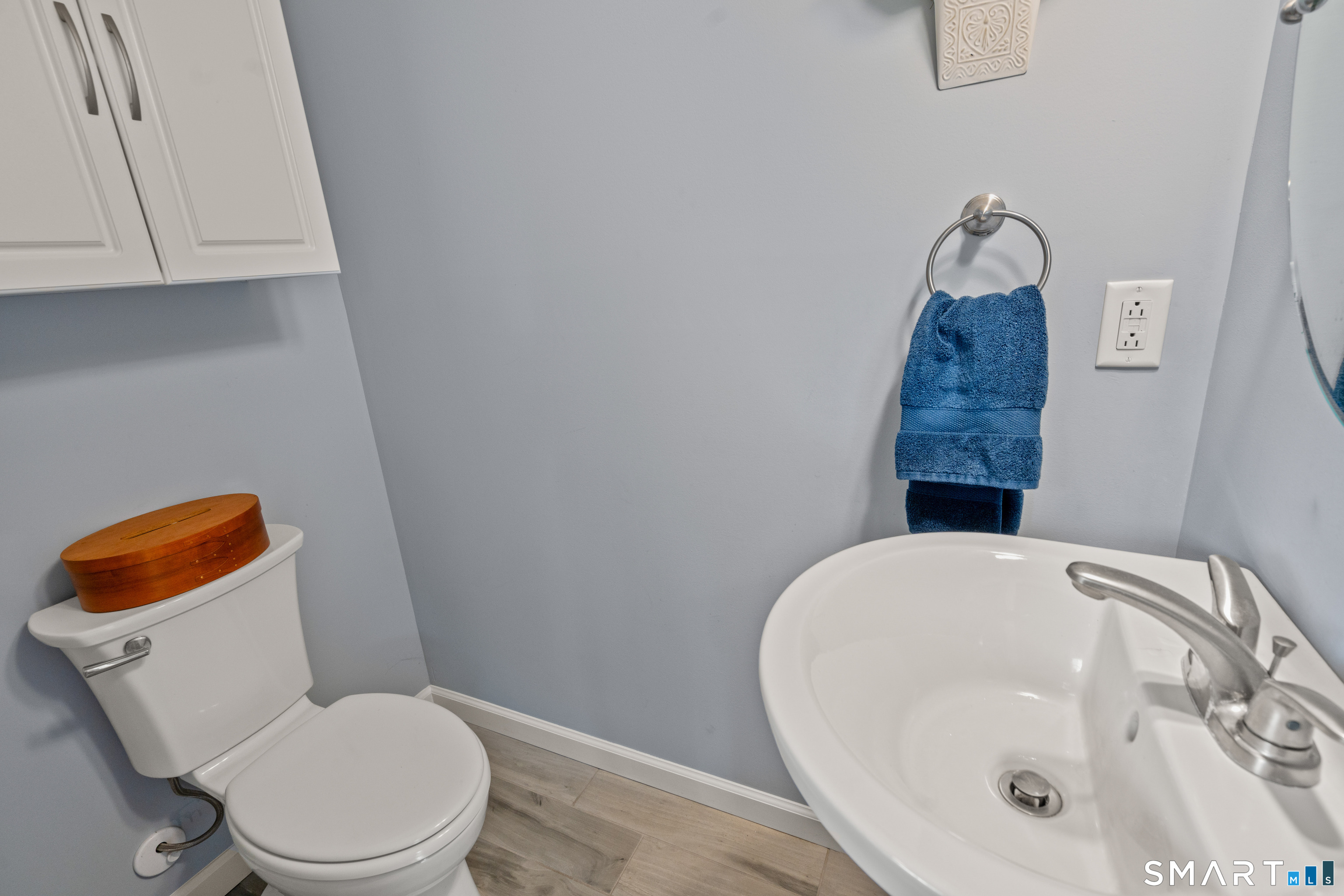 39 Chapman Chase Windsor Locks CT 06096
