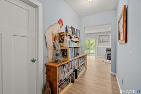39 Chapman Chase Windsor Locks CT 06096