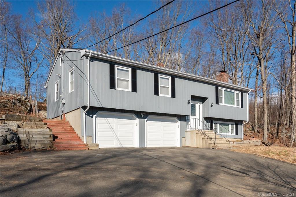 247 Pastors Walk Monroe CT 06468
