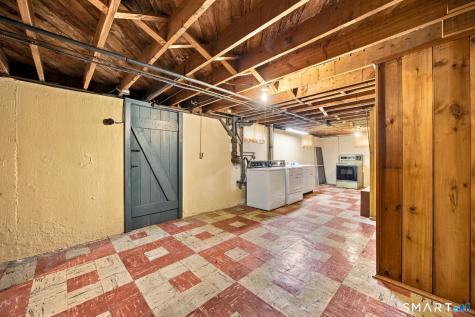 14 Barn Hill Road Bloomfield CT 06002