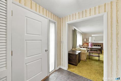 14 Barn Hill Road Bloomfield CT 06002