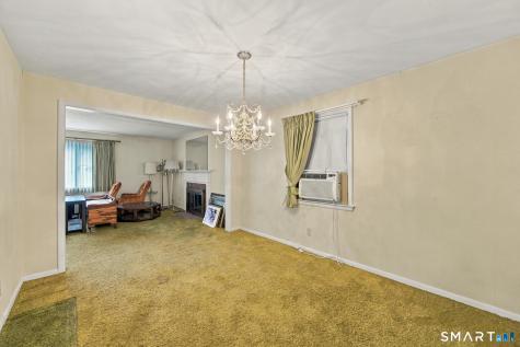 14 Barn Hill Road Bloomfield CT 06002