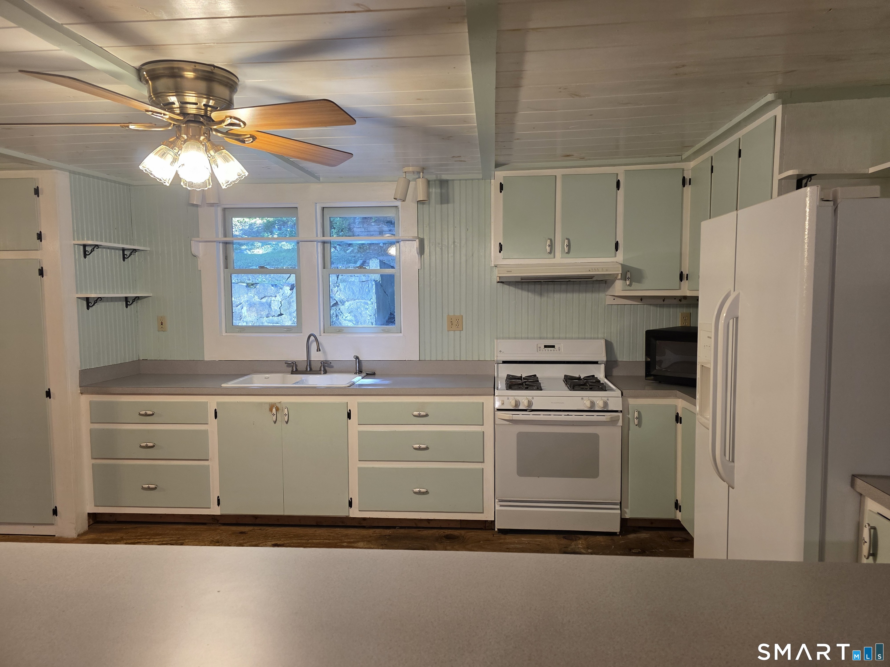 437 East Main Street Norwich CT 06360
