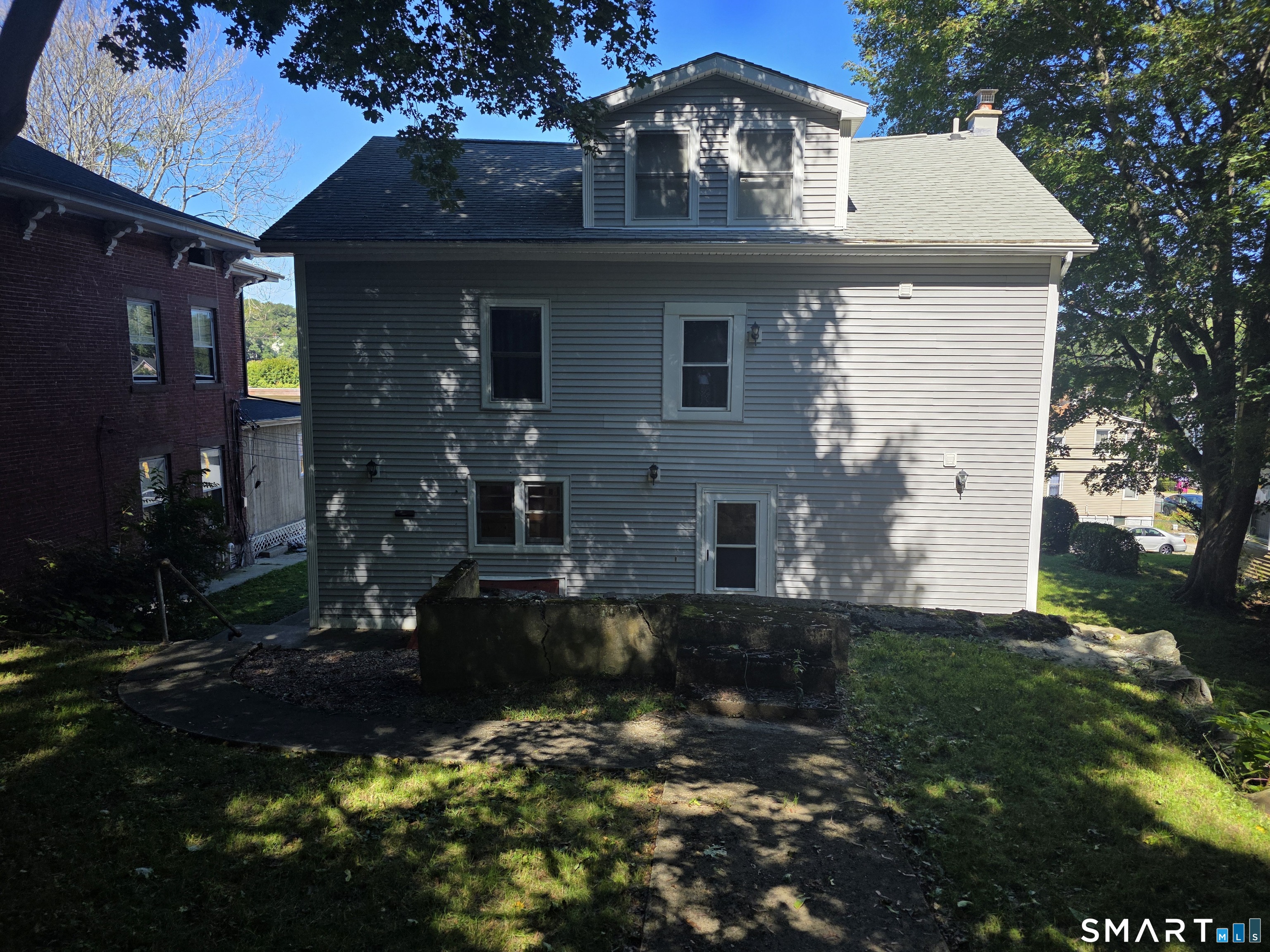 437 East Main Street Norwich CT 06360