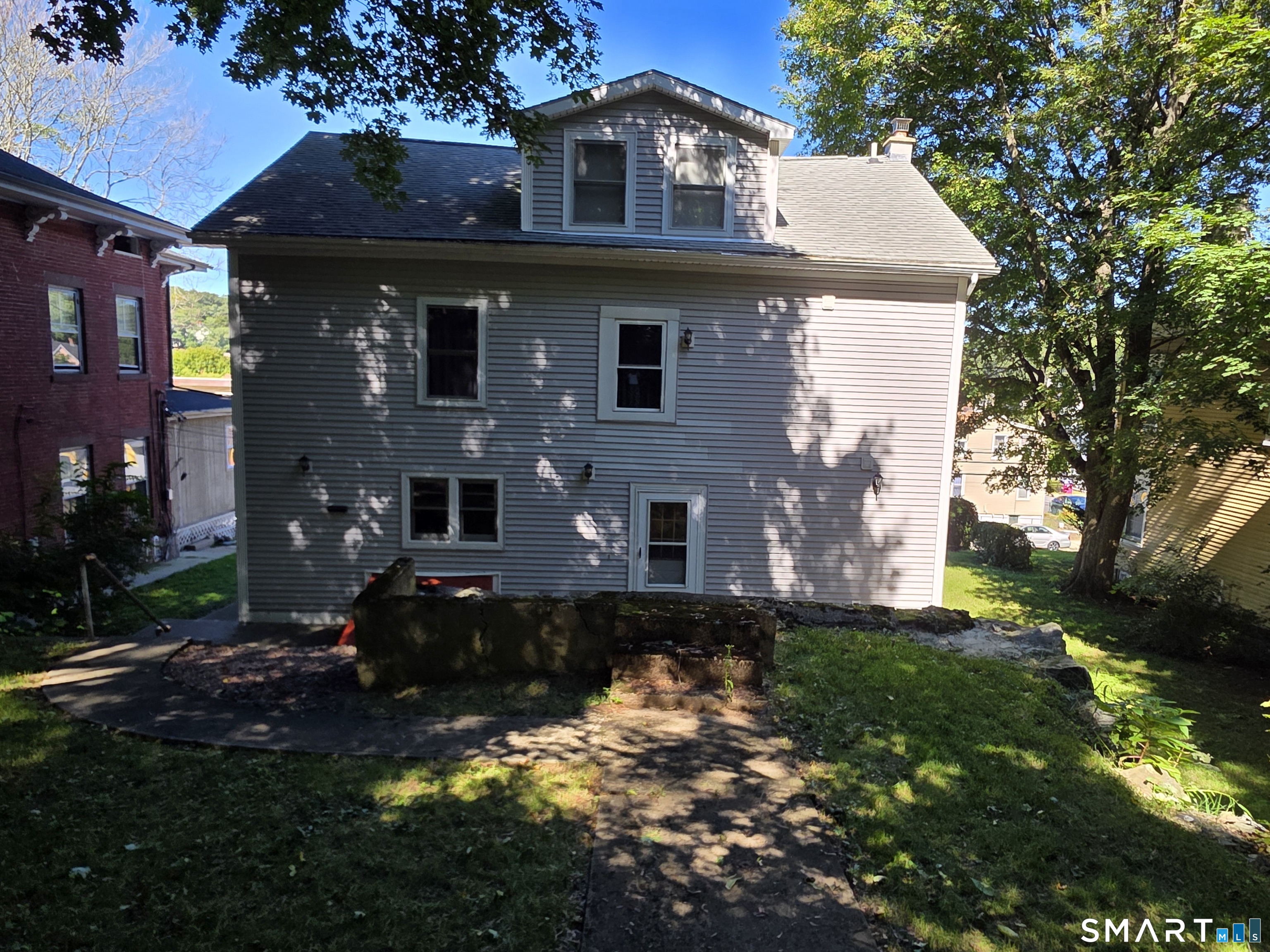 437 East Main Street Norwich CT 06360