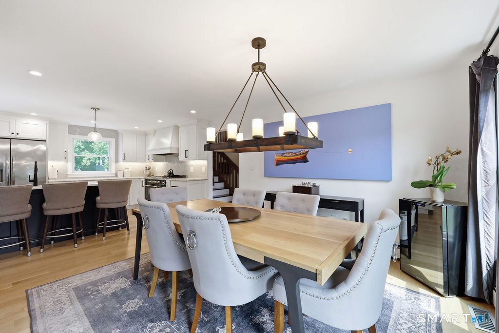 84 Lake Garda Drive Farmington CT 06085