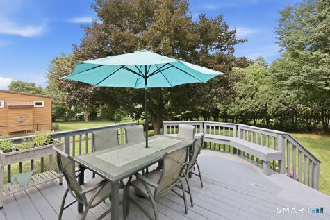 84 Lake Garda Drive Farmington CT 06085