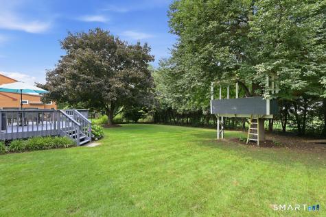 84 Lake Garda Drive Farmington CT 06085