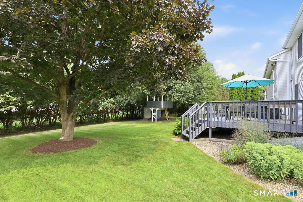 84 Lake Garda Drive Farmington CT 06085