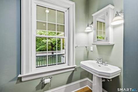 116 West Avon Road Farmington CT 06085