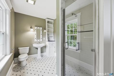 116 West Avon Road Farmington CT 06085