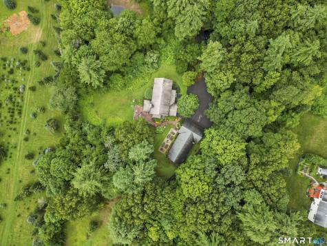 116 West Avon Road Farmington CT 06085