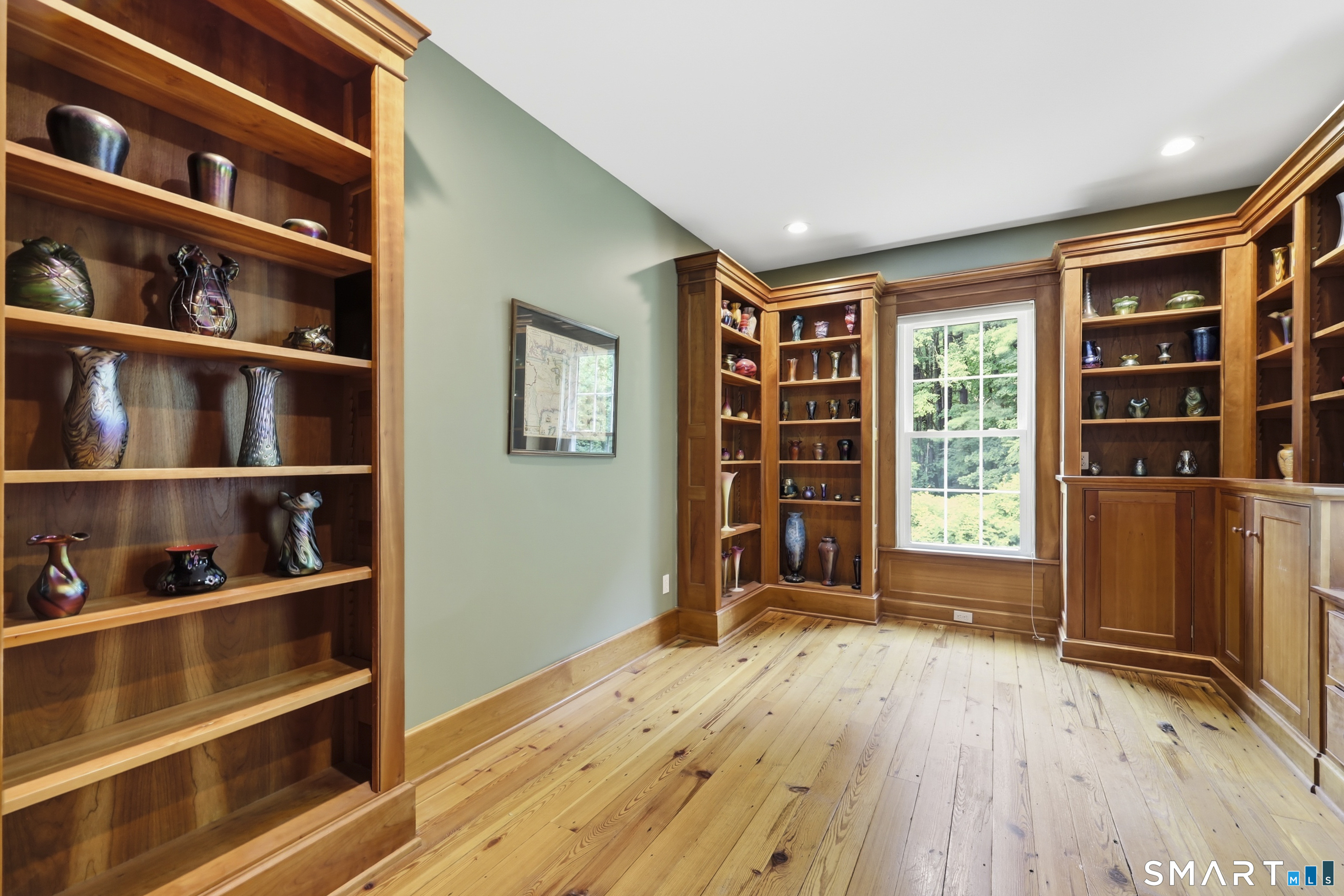 116 West Avon Road Farmington CT 06085