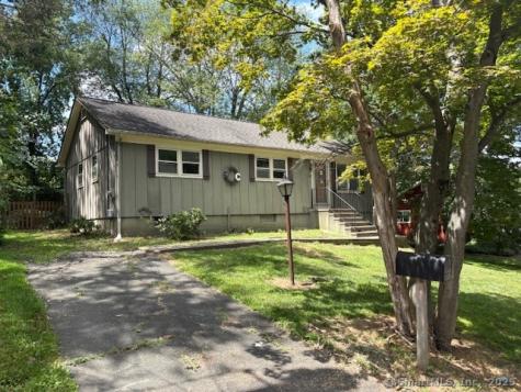26 Windaway Road Danbury CT 06810