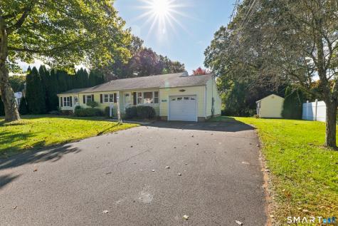 236 Grande Road East Hartford CT 06118