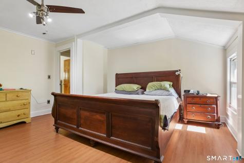 817 Carrington Road Bethany CT 06524