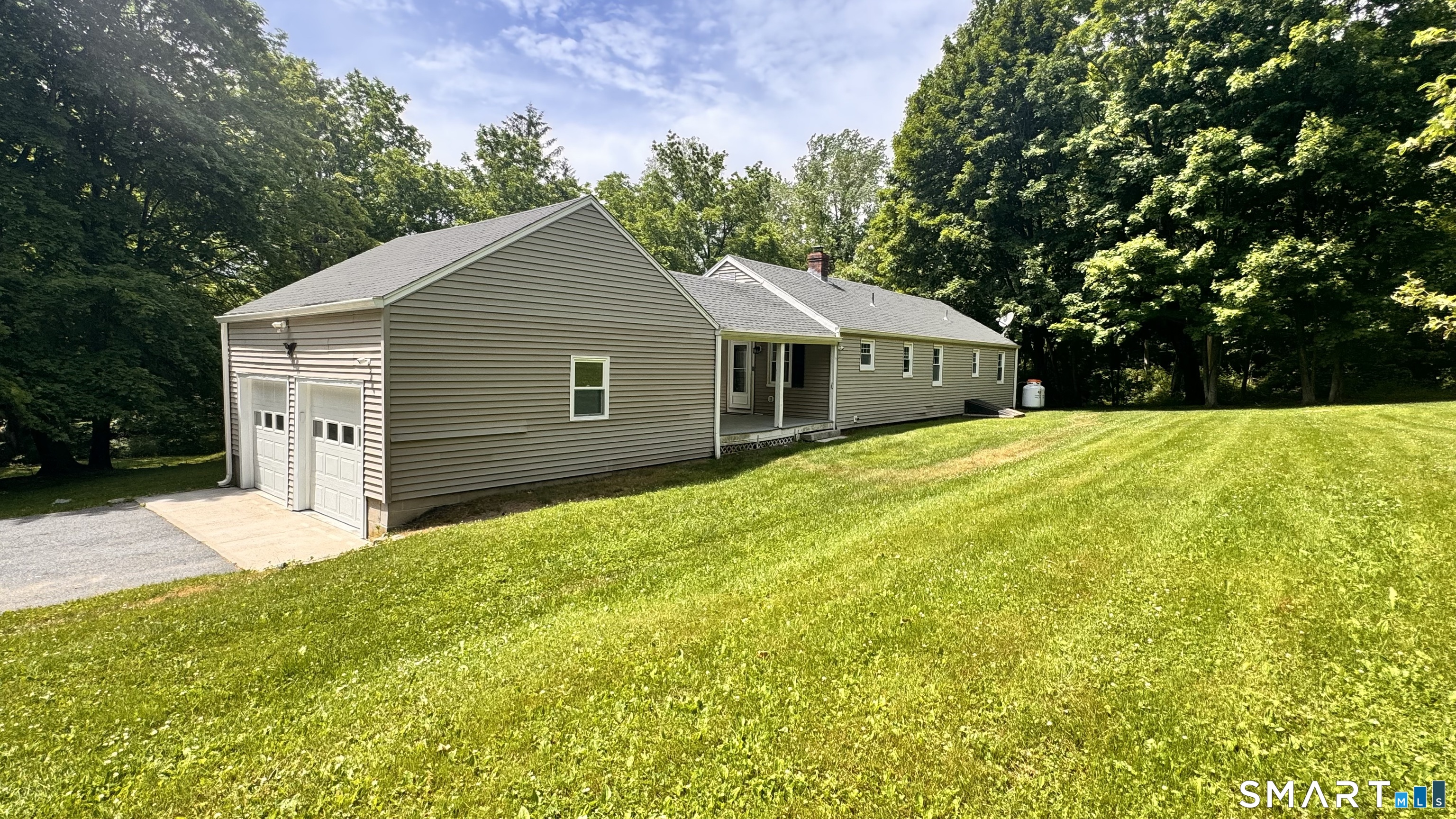 10 Quasset Road Pomfret CT 06259