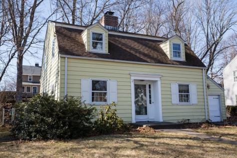 54 Lakeview Avenue Hamden CT 06514