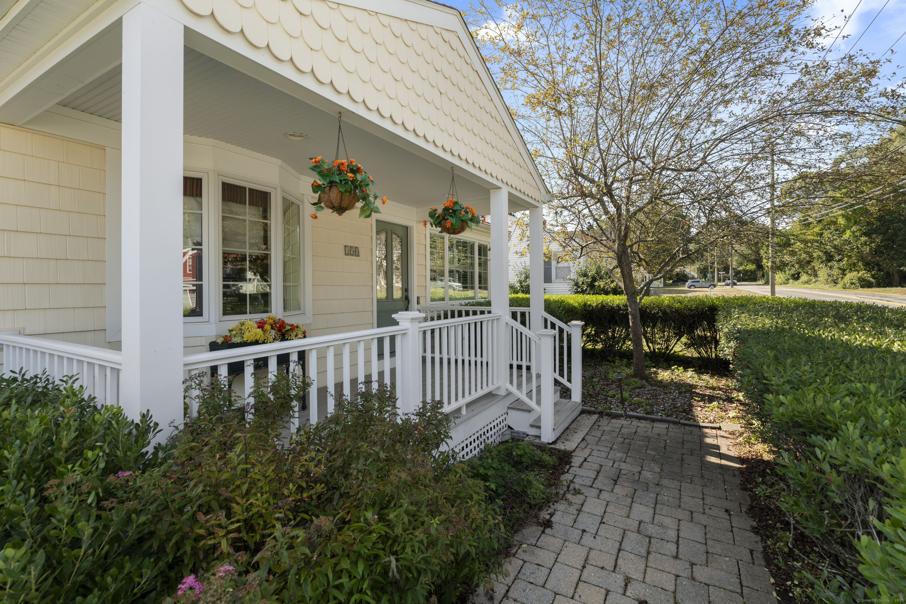 150 Black Point Road East Lyme CT 06357