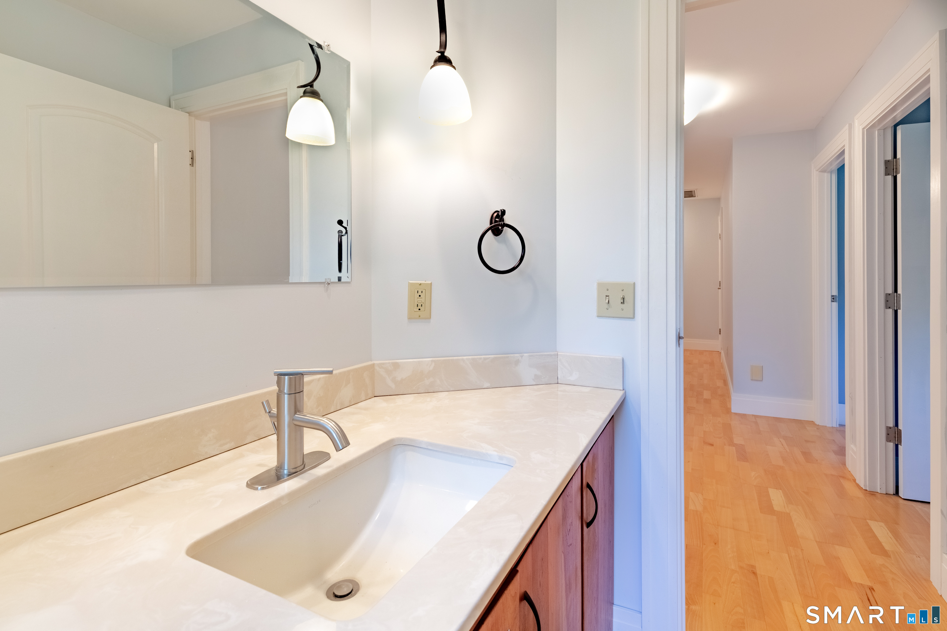 116 North Main Street East Granby CT 06026