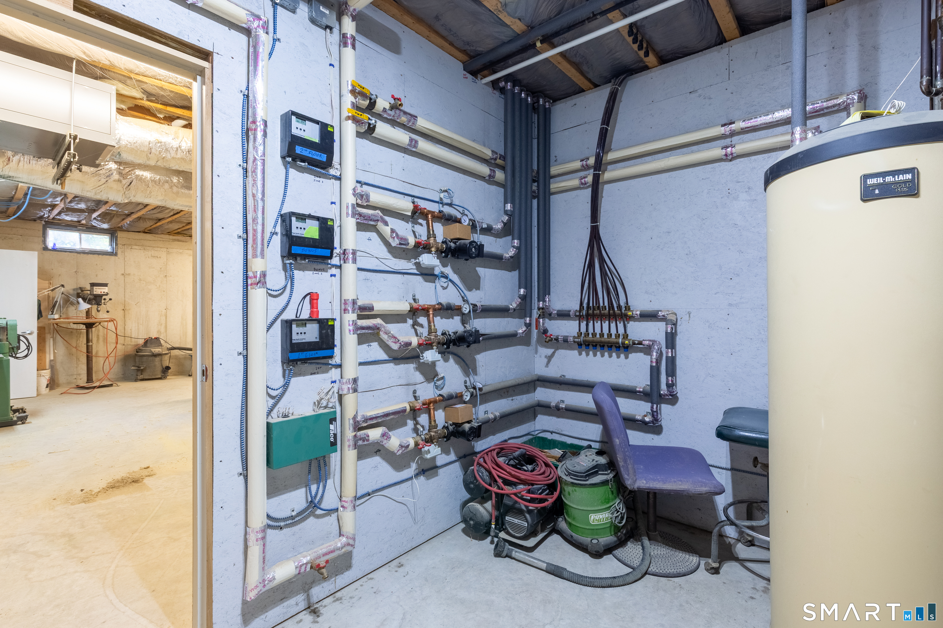 116 North Main Street East Granby CT 06026