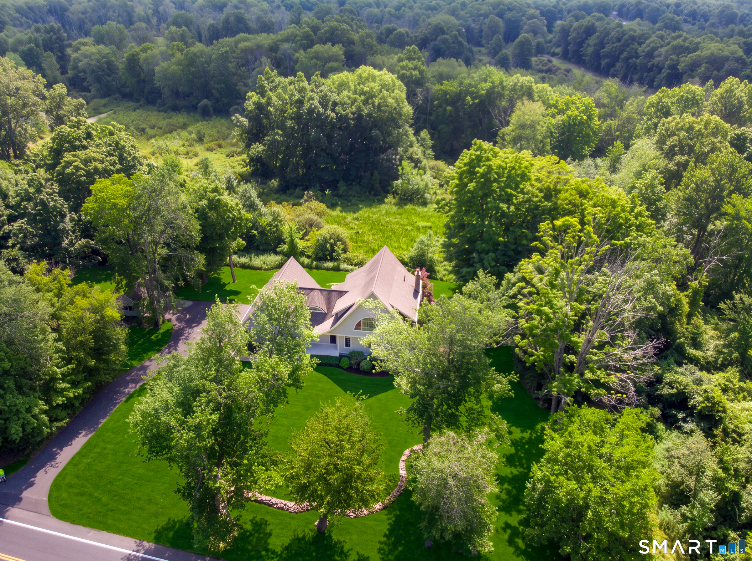 116 North Main Street East Granby CT 06026