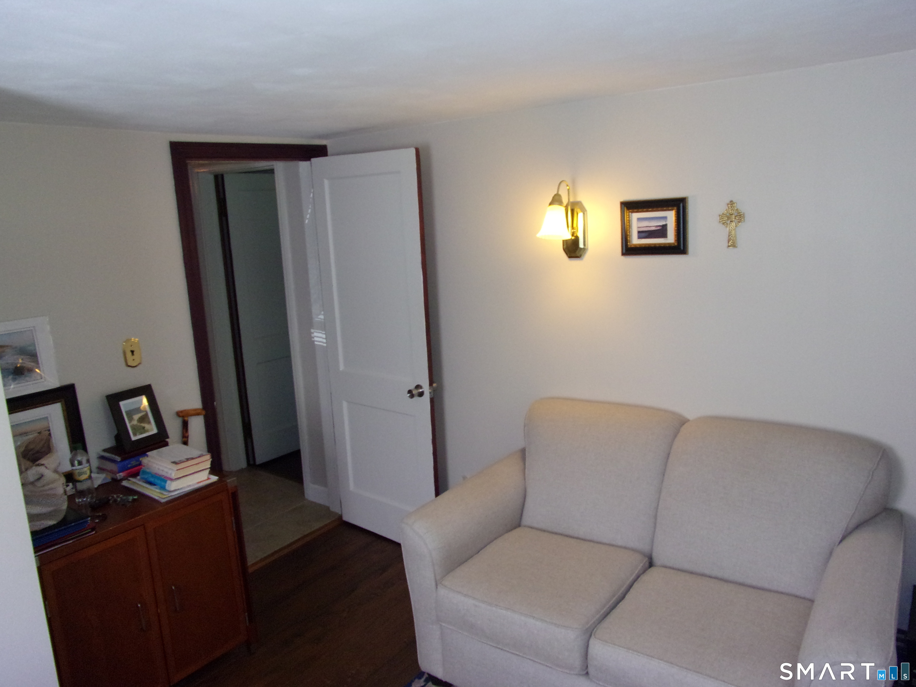 134 East Road Bristol CT 06010
