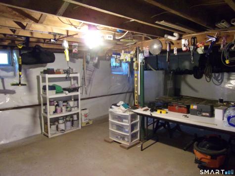 134 East Road Bristol CT 06010