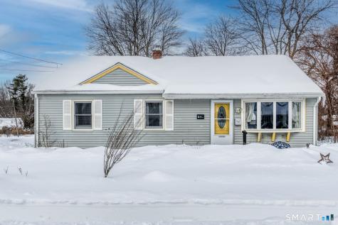 24 Lorraine Court East Hartford CT 06105