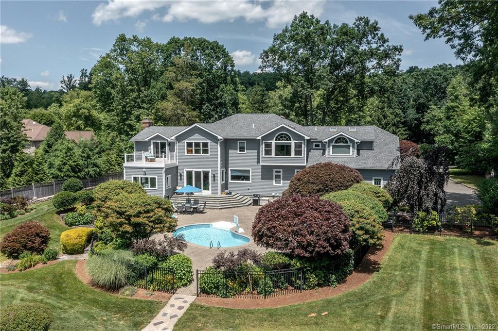 6 Heritage Island Road New Fairfield CT 06812