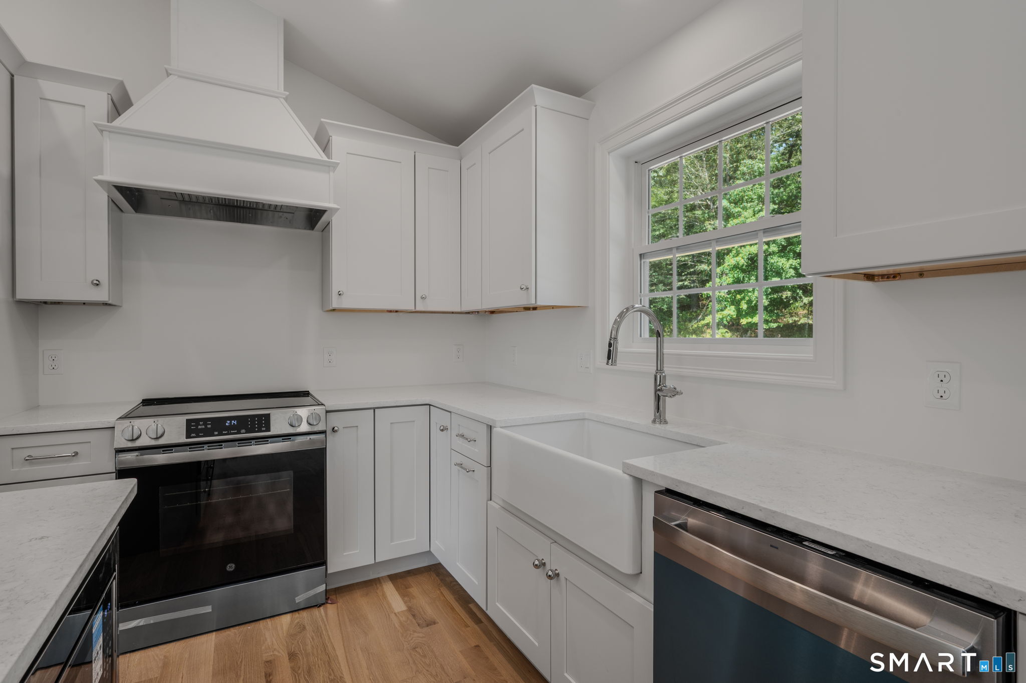 188 Kitemaug Road Montville CT 06382