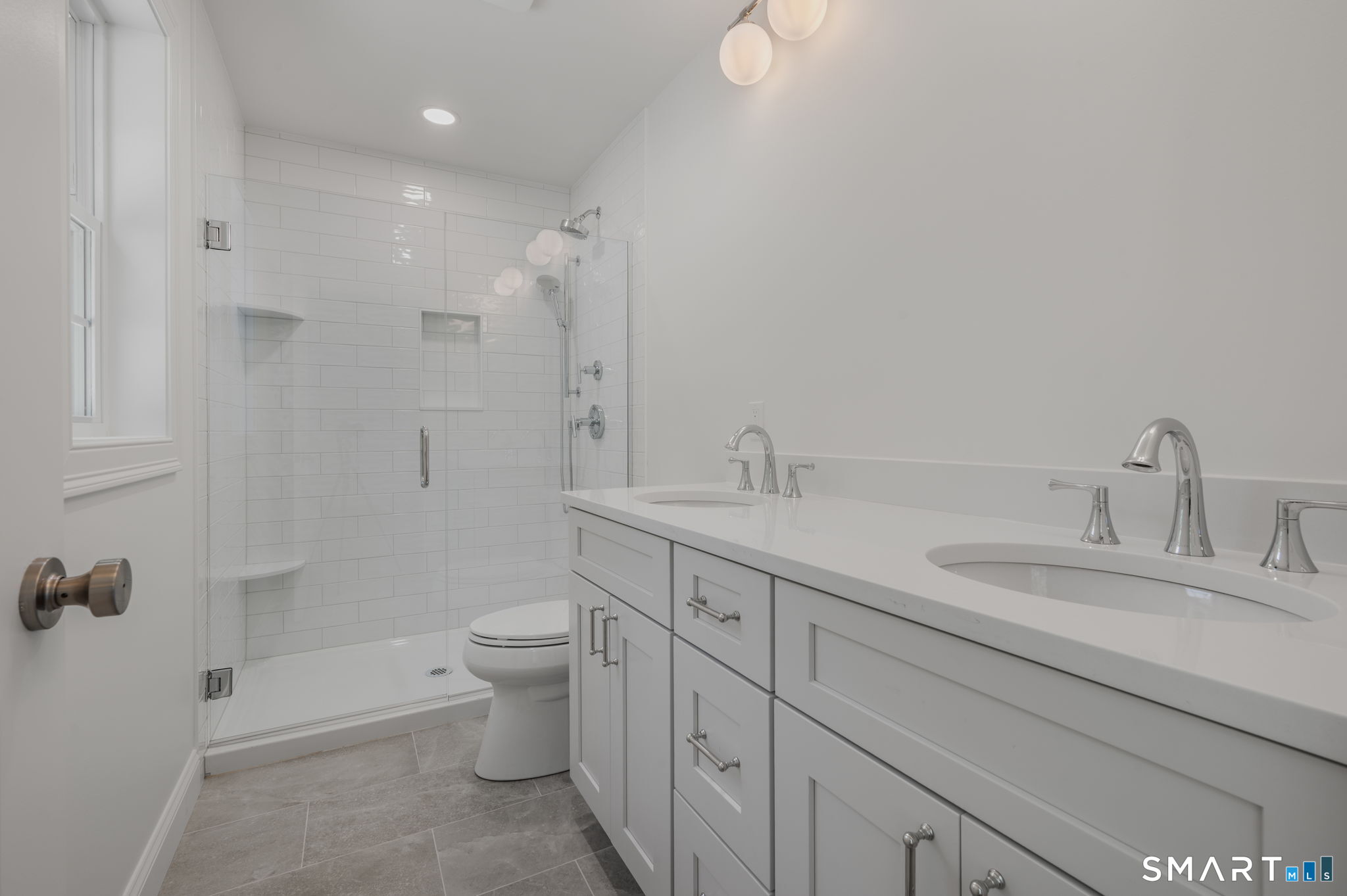 188 Kitemaug Road Montville CT 06382
