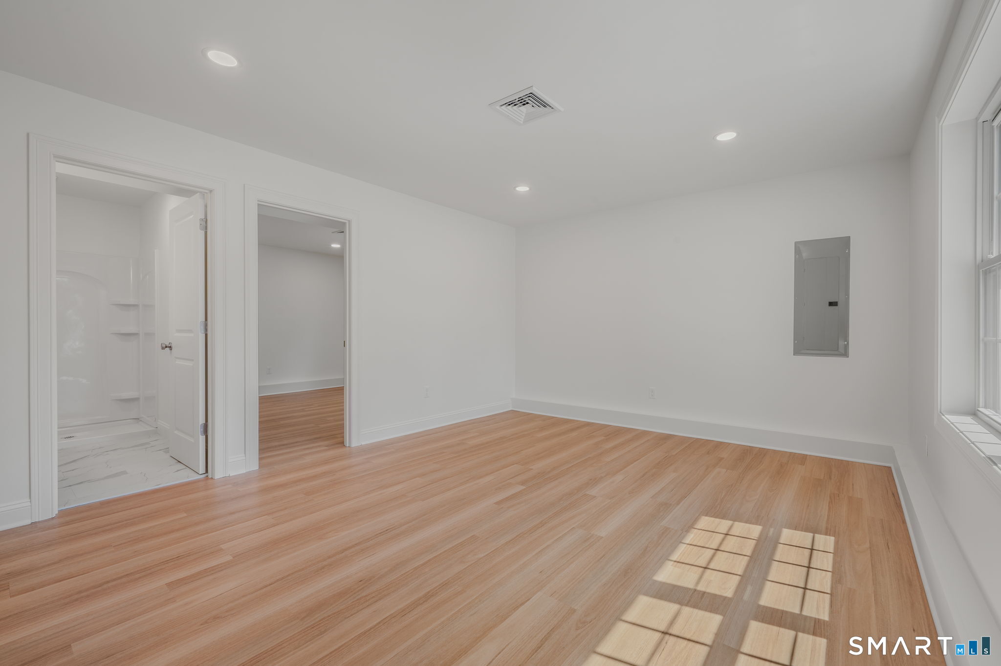 188 Kitemaug Road Montville CT 06382