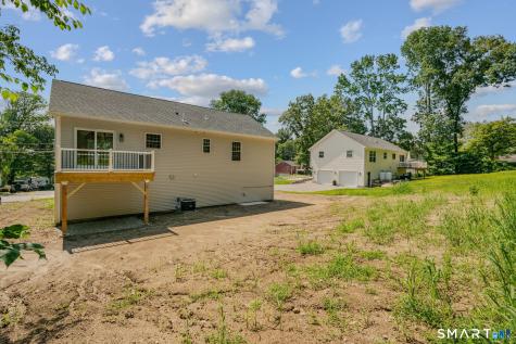 188 Kitemaug Road Montville CT 06382