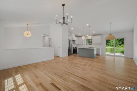 188 Kitemaug Road Montville CT 06382