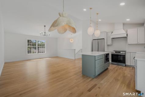 188 Kitemaug Road Montville CT 06382